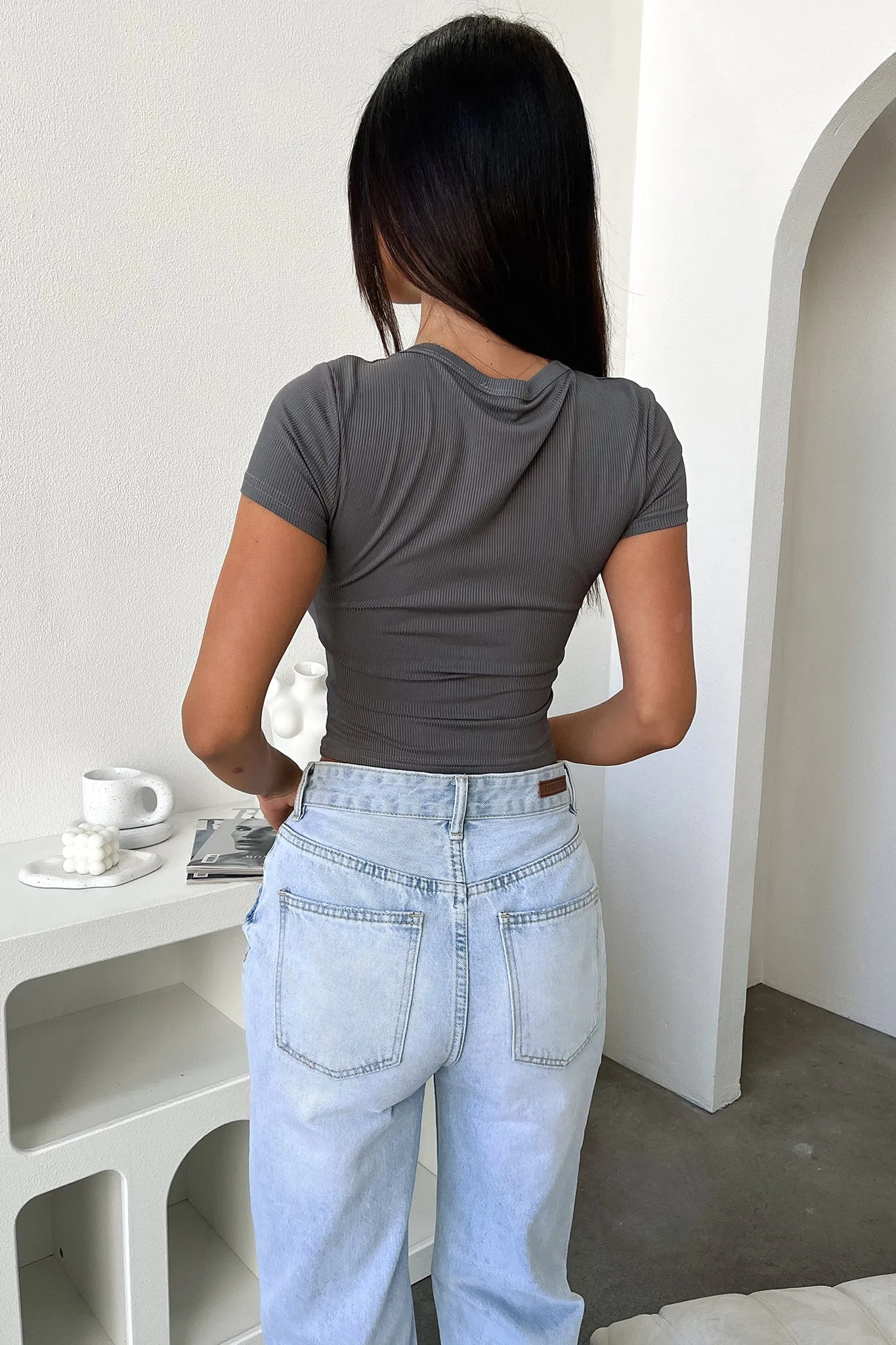 Anika Tee - Grey